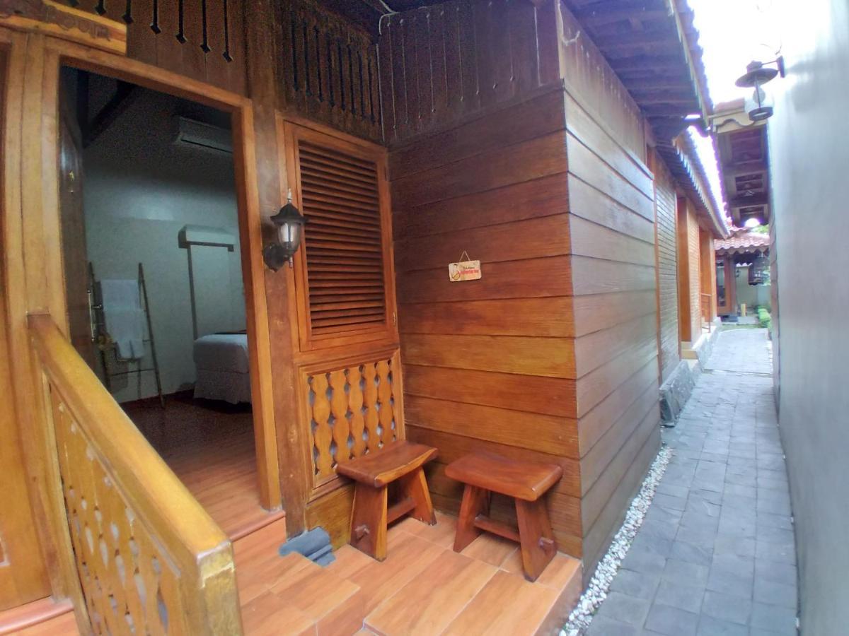 Dem Ayem Heritage Guest House Yogyakarta Esterno foto